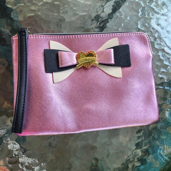 Betsey Johnson Handbags - Betsey Johnson Saffiano Blush Metallic Bow Wristlet Clutch Pouch zip bag